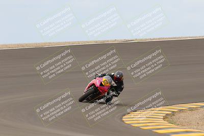 media/Sep-10-2022-SoCal Trackdays (Sat) [[a5bf35bb4a]]/Bowl Exit (1120am)/